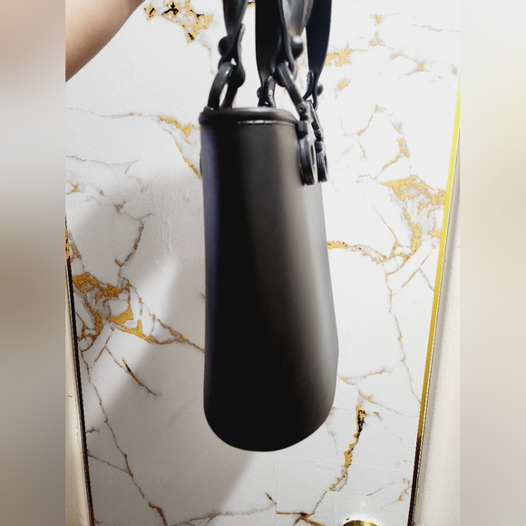 SOLD!Original Salvatore Ferragamo jelly handbag - Picture 9 of 12